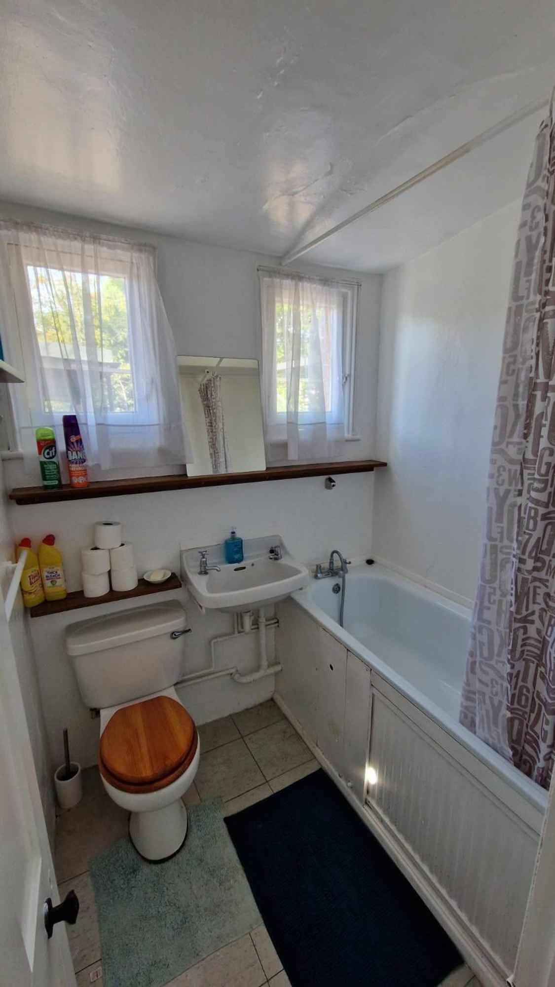 Converted Bungalow In Bexley London Kültér fotó